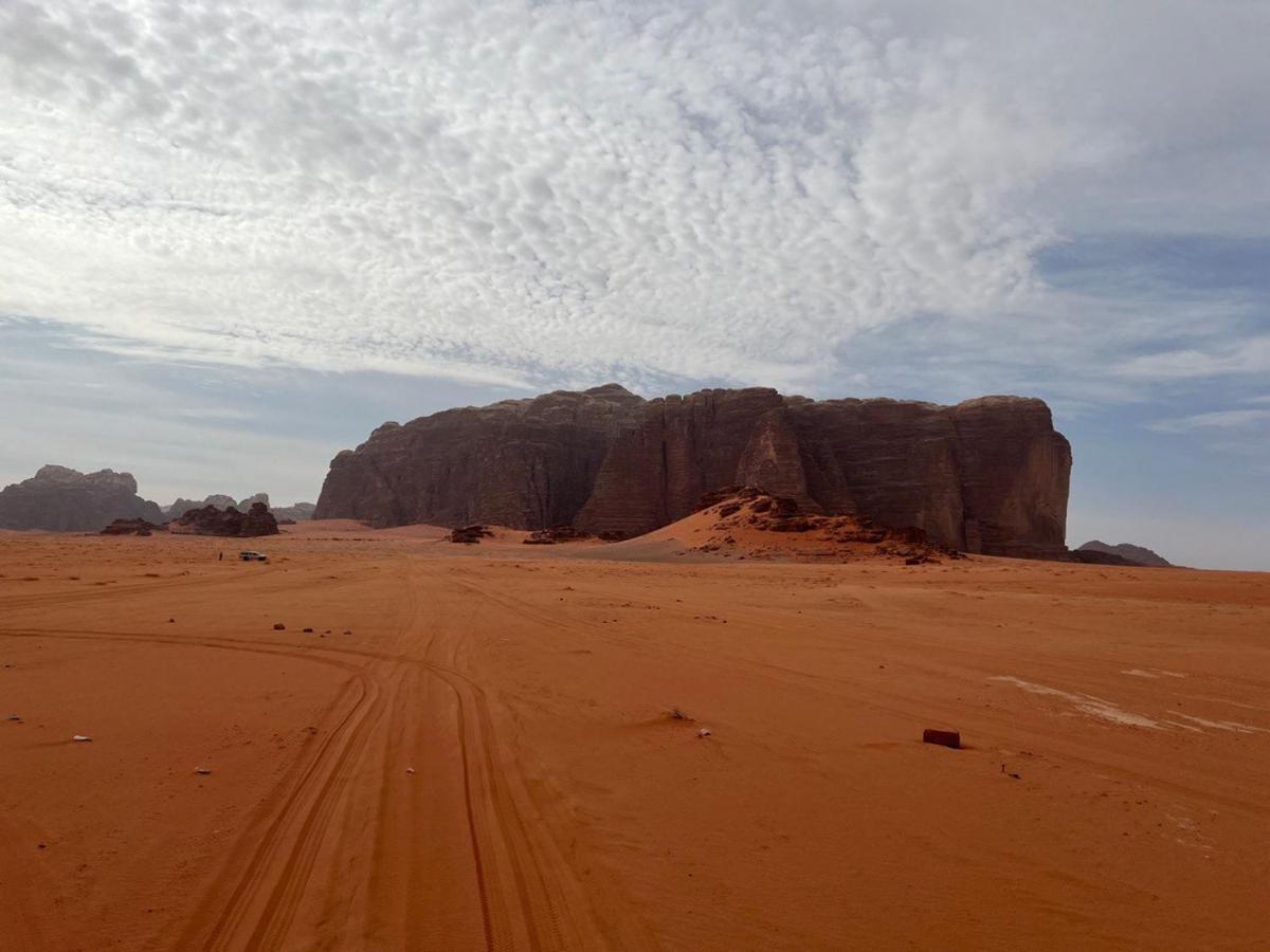 Hotel Golden Day Wadi Rum Exterior foto